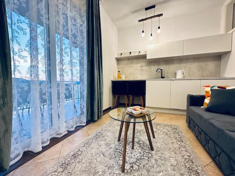 Beautiful Fully Renovated Apartment By The Sea, Large Balcony With Enchanting Views Neum Exteriör bild